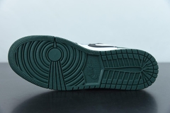 Tênis Jordan 1 Low Green Toe