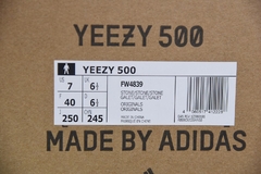 Tênis Adidas Yeezy 500 Stone na internet