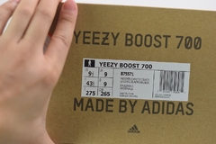 Tênis Adidas Yeezy Boost 700 Wave Runner
