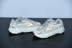 Tênis Adidas Yeezy Boost 700 Cream - loja online