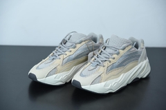 Tênis Adidas Yeezy Boost 700 Cream