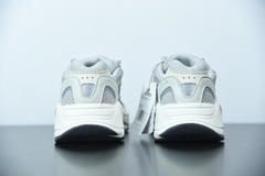 Tênis Adidas Yeezy Boost 700 Cream - comprar online