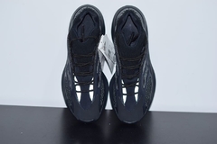 Tênis Adidas Yeezy 700 V3 Alvah
