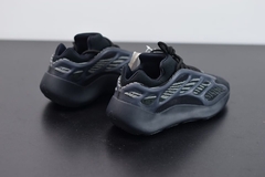 Tênis Adidas Yeezy 700 V3 Alvah - loja online