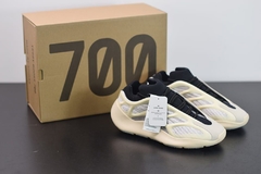 Tênis Adidas Yeezy 700 V3 Azael