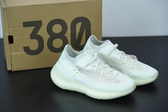 Tênis Adidas Yeezy Boost 380 Calcite Glow