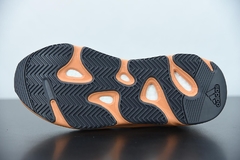 Tênis Adidas Yeezy Boost 700 Enflame Amber