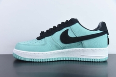 Tênis Nike Air Force 1 Low Tiffany & Co. 1837 Friends and Family na internet