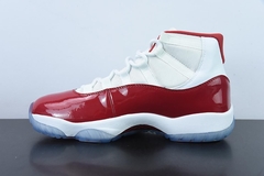 Tênis Jordan 11 Retro Cherry na internet
