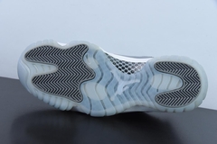 Tênis Jordan 11 Retro Low Cool Grey