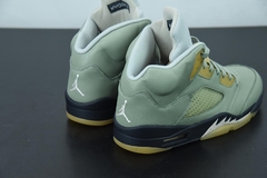 Tênis Jordan 5 Retro Jade Horizon na internet