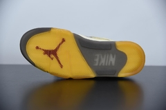Tênis Jordan 5 Retro Off-White Sail
