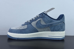 Tênis Nike Air Force 1 Low AKIRA na internet