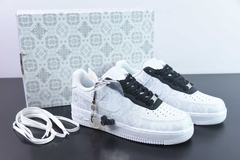 Tênis Nike Air Force 1 Low