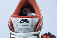 Imagem do Tênis Nike SB Dunk Low Crushed D.C.