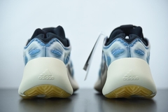 Imagem do Tênis Adidas Yeezy 700 V3 Kyanite