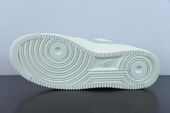 Tênis Nike Air Force 1 Low '07 QS Sail Light Blue Gold