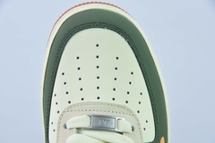 Tênis Nike Air Force 1 Low The North Face & Gucci - loja online