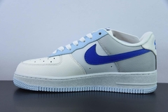 Tênis Nike Air Force 1 Low '07 Ivory Hiper Royal na internet