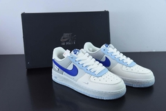 Tênis Nike Air Force 1 Low '07 Ivory Hiper Royal