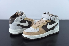 Tênis Nike Air Force 1 Mid '07
