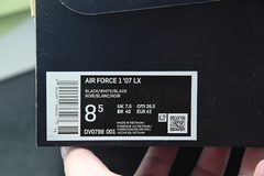 Tênis Nike Air Force 1 '07 Low White Swoosh Panda - comprar online
