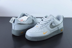 Tênis Nike Air Force 1 Low Wolf Grey Kumquat