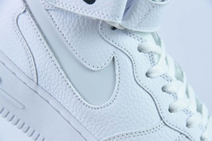 Tênis Nike Air Force 1 '07 Mid White Premium - loja online