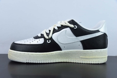 Tênis Nike Air Force 1 Low na internet