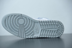 Tênis Jordan 1 Retro High Hyper Royal Smoke Grey