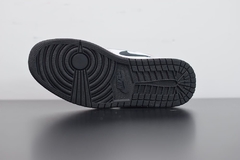 Tênis Jordan 1 Retro High Light Smoke Grey