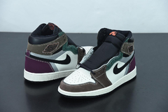 Imagem do Tênis Jordan 1 Retro High OG Hand Crafted