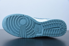 Tênis Nike Dunk Low Essential Paisley Pack Worn Blue