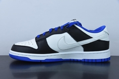 Tênis Nike Dunk Low White Black Royal na internet