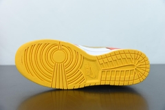 Tênis Nike Dunk Low University Gold