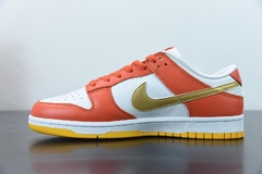 Tênis Nike Dunk Low University Gold na internet