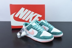 Tênis Nike Dunk Low Snakeskin Washed Teal Bleached Coral