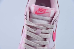 Tênis Nike Dunk Low Triple Pink - Loja Princípios