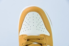 Tênis Nike Dunk Low Next Nature Phantom Gold Suede - loja online