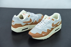 Tênis Nike Air Max 1 Patta Waves Monarch