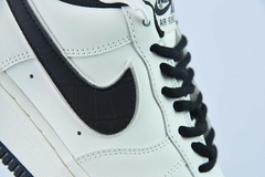 Tênis Nike Air Force 1 Low '07 NYC White Black - loja online