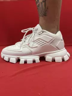 PRADA THUNDER