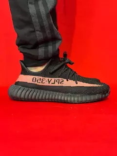 ADIDAS YEEZY BOOST 350 V2 na internet