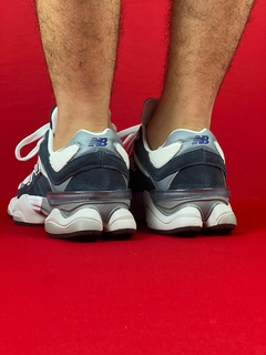 NEW BALANCE 9060 AZUL ESCURO E BRANCO NACIONAL PREMIUM na internet
