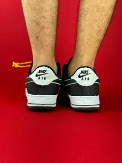 NIKE AIR FORCE 1 PRETO BRANCO NACIONAL S na internet