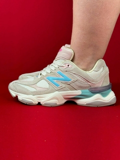 NEW BALANCE 9060 BEGE AZUL NACIONAL PREMIUM