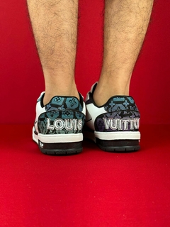 LOUIS VUITTON SKATE na internet