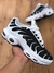 air max tn plus (branco preto)