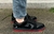 DUNK LOW PRETO E VERMELHO na internet