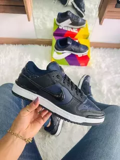 TÊNIS DUNK LOW TWIST